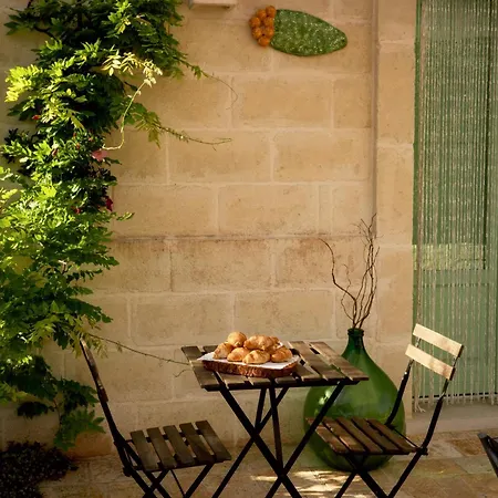 I Trulli Del Tupparello Alojamento de Acomodação e Pequeno-almoço